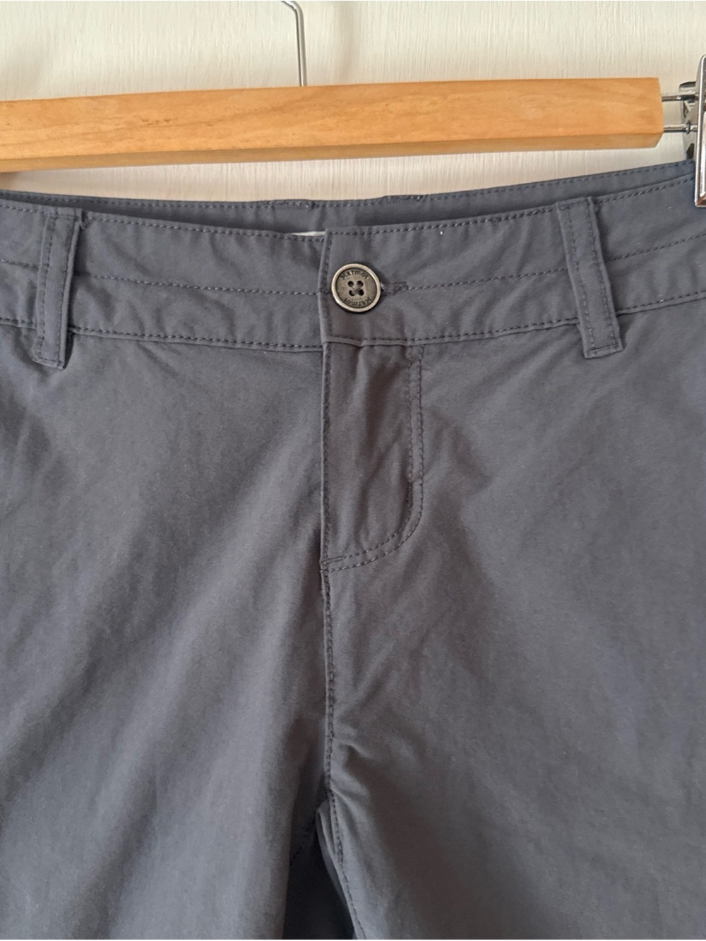 Marmot Shorts Lightweight Hiking Nylon Stretch Outdoor Zip Pocket | Women's 2 - Picture 2 of 9